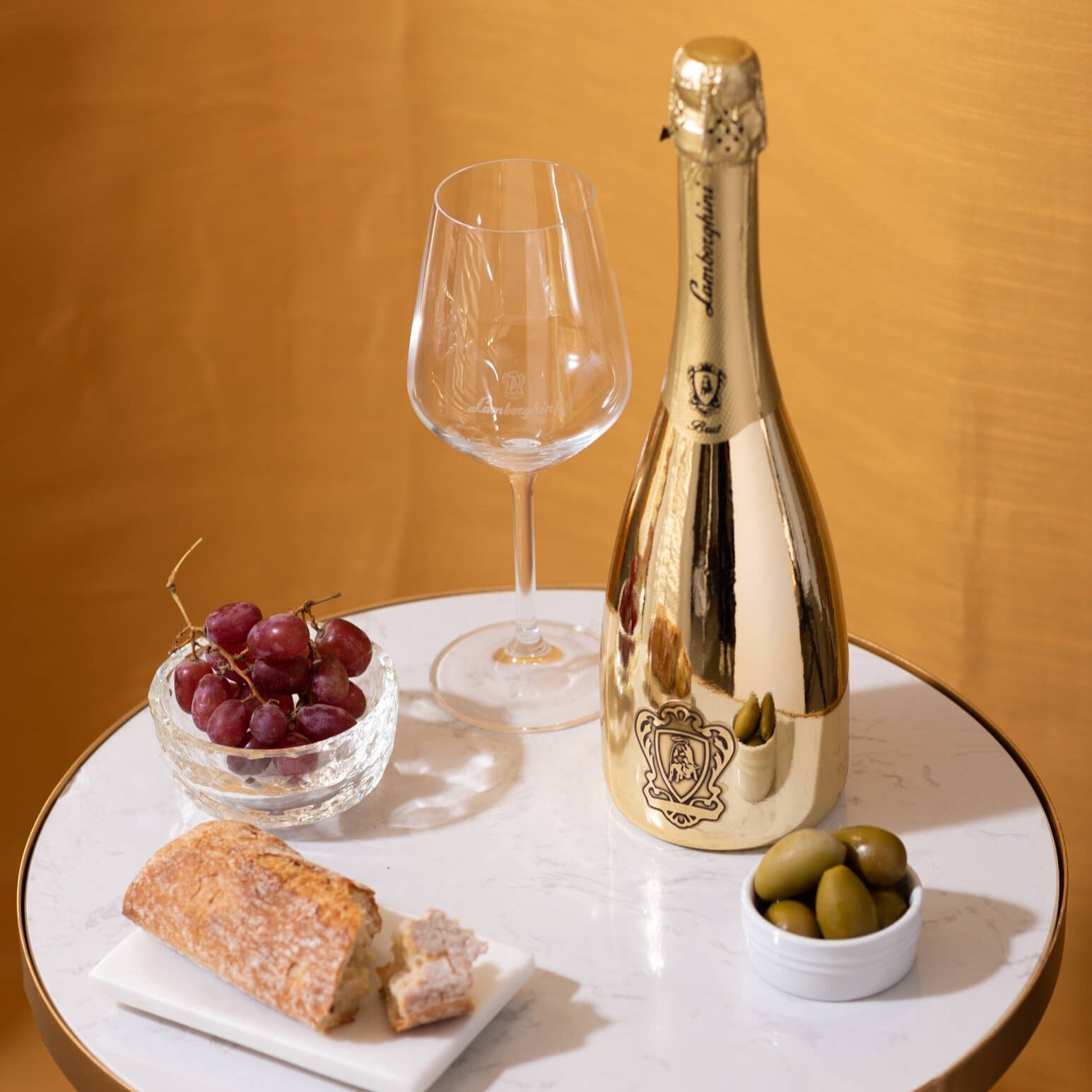 Lamborghini Oro Vino Spumante with Gift Set (2025)